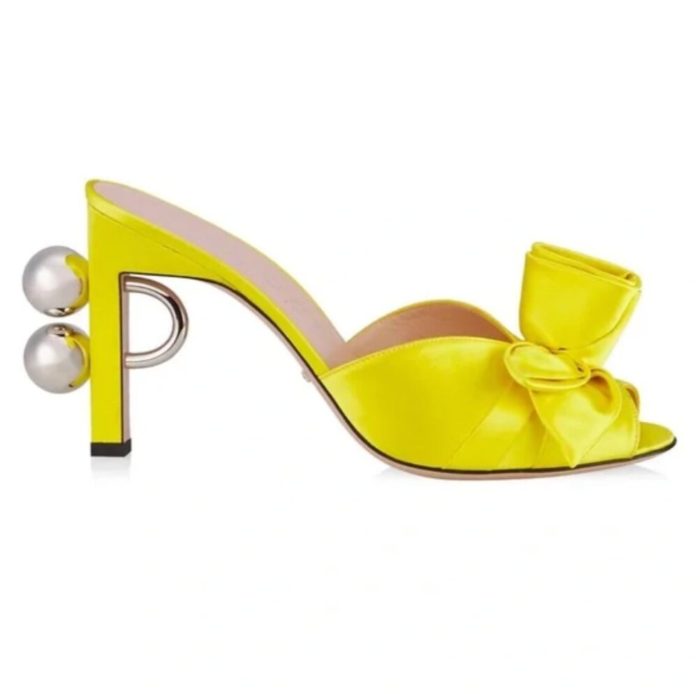 NIB GUCCI Shawana Satin Flower Rose Slide Heels Sandals Yellow Silver